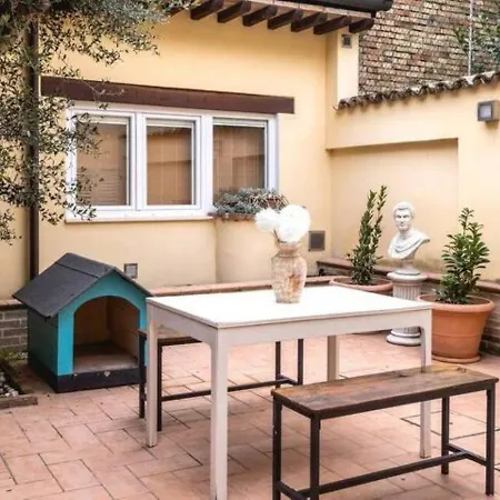 The Byzantine Palace, Centro 公寓 拉文纳